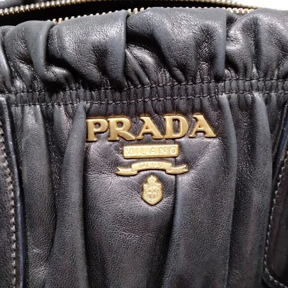 Authentic Prada Hand Bag Nappa Gaufre 2way Black Leather mn720-121725 - Picture 10 of 16